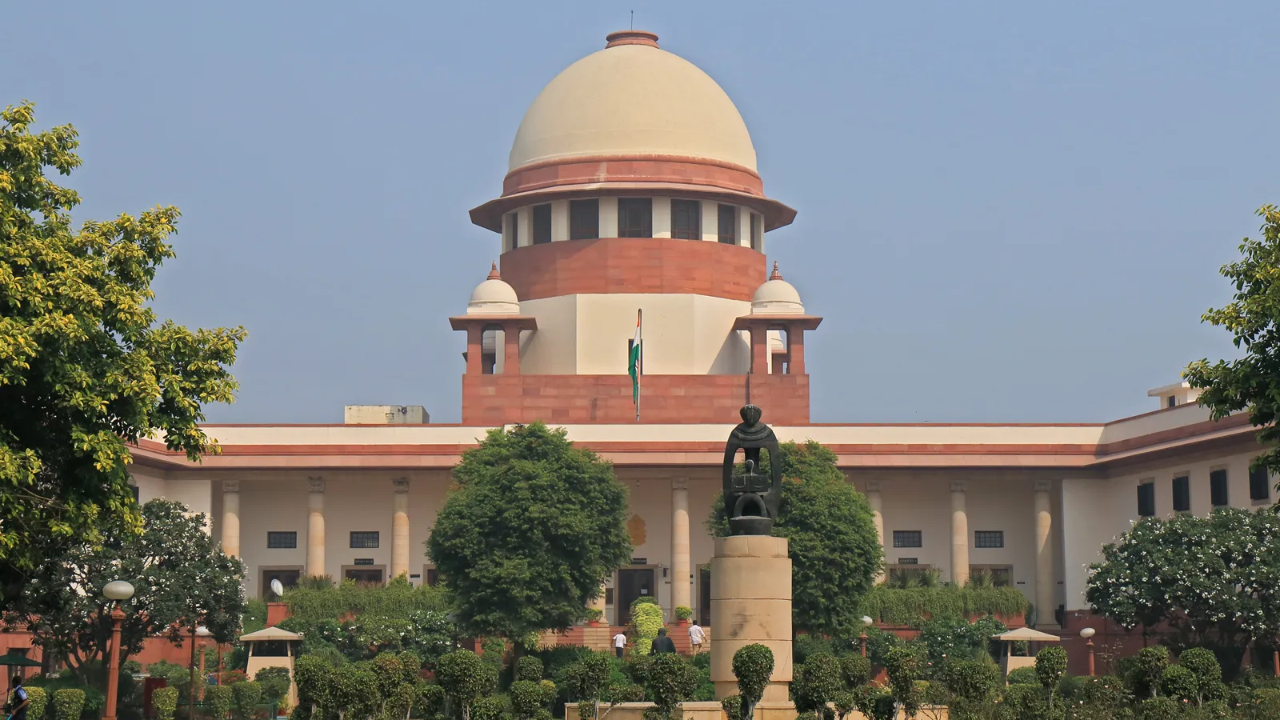 SC junks bench change plea in toxic waste case - Punjab Narrative