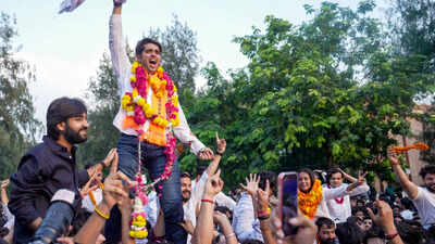 ABVP bags 3 posts as BJP celebrates victory, NSUI alleges vote-counting tampering DUSU election results: BJP hails ABVP's 'splendid victory'; Congress claim vote tampering