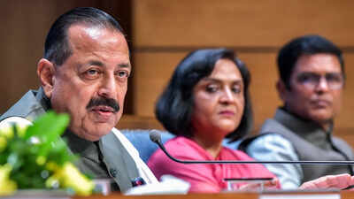 Union MoS Jitendra Singh speaks during the launch of the Special Campaign 6 Monitoring portal to track the implementation of the campaign aimed at institutionalising Swachhata and reducing pendency across government offices, in New Delhi. (Photo: ANI) E-waste from govt offices may fetch Rs 10,000 cr a year: MoS Jitendra Singh