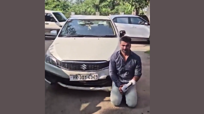 Video shows accused Kalyan Bainsla kneeling before car Gurgaon hit-and-run case: Accused Kalyan Bainsla made to kneel before car, bandaged hand visible - watch