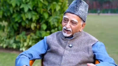 ‘We are proud we live in India’: Imam body chief hits back at Hamid Ansari over ‘Hindu extremism’ remarks. Muslim clerics distance themselves from Hamid Ansari's ‘Hindu extremism’ remarks; call for harmony