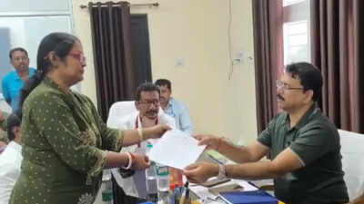 Sanchita Dey Pradhan withdrawing her nomination Nandigram bypoll: TMC candidate withdraws nomination after Suvendu meet, Mamata extends support to Congress