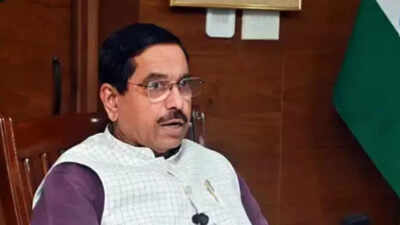 Election officials during a meeting amid the ongoing SIR controversy 'Not talking on behalf of EC': Union minister says 'no proof' of EC-SIR row, slams opposition