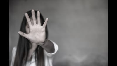 A person known to the victim says the accused were drunk and they also tried to touch her. A person known to the victim says the accused were drunk and they also tried to touch her.