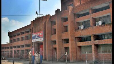 The inmates were recently lodged in jail, the accused thrashed them for extortion; police to seek production warrants. (HT File) The inmates were recently lodged in jail, the accused thrashed them for extortion; police to seek production warrants. (HT File)