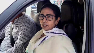 File photo: Mamata Banerjee Mamata Banerjee’s Delhi arrival fuels buzz over INDIA bloc meet with President