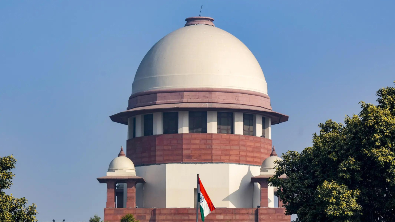 SC starts hearing on validity of law for selection of CEC, ECs - Punjab ...